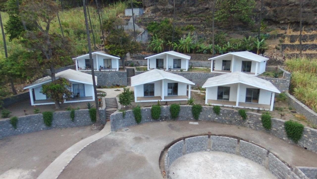 Paul Paradis Hotel Exterior photo